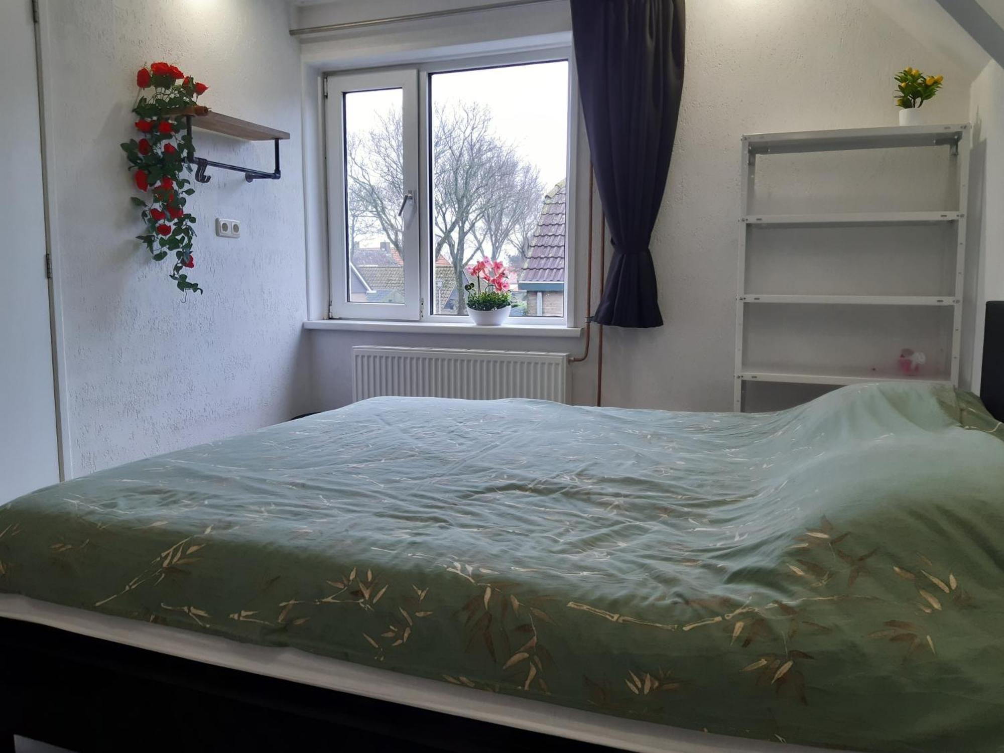 Pension Het Hoefijzer Buren  Esterno foto